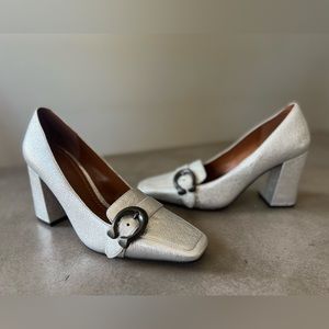 LIKE NEW| Coach Jade Loafer| SZ 2